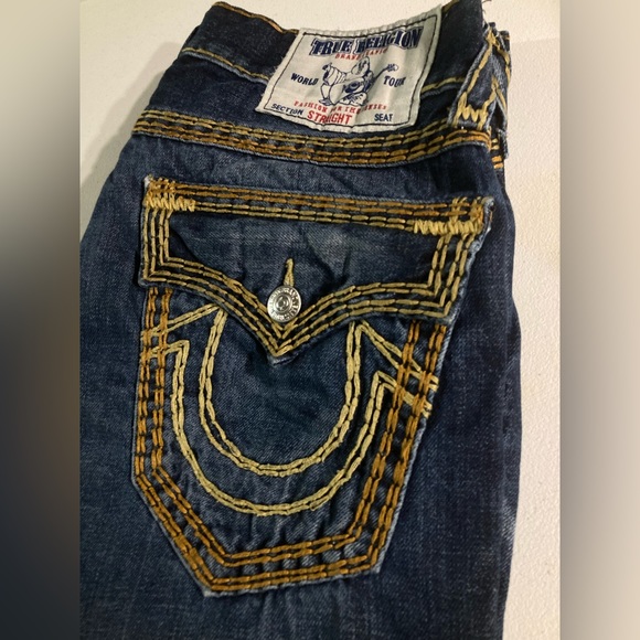 Rare!True Religion Super QT Straight w/ Flap in “ROGUE RENEGADE” wash size 32x32 - Picture 1 of 8